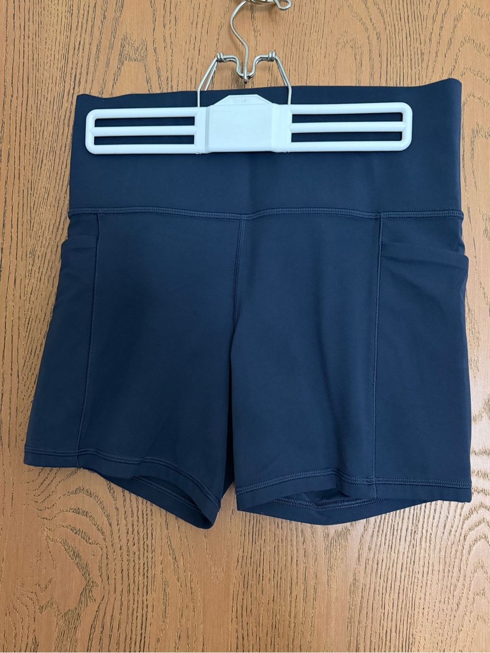 Athleta Salutation Navy Shorts